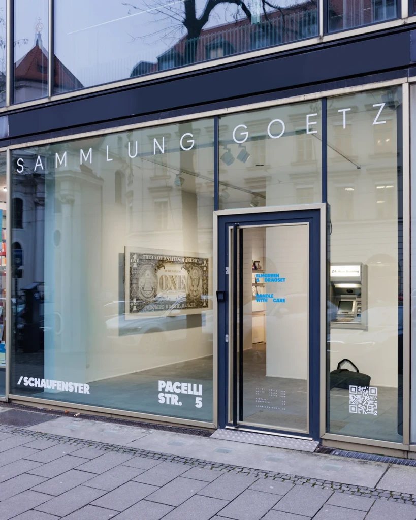 Konzeption, Branding und Design für das Schaufenster, die neue Ausstellungsfläche der Sammlung Goetz in der Pacellistr, Münch